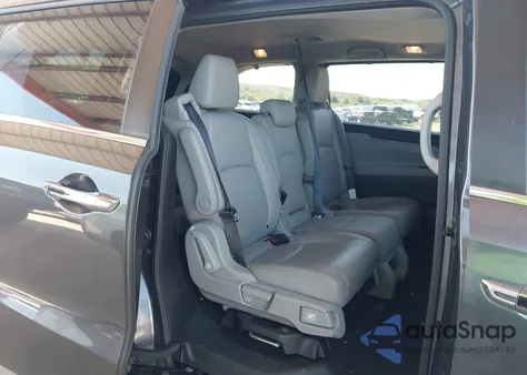 2020 Honda Odyssey from USA, damaged, VIN 5FNRL6H73LB029923